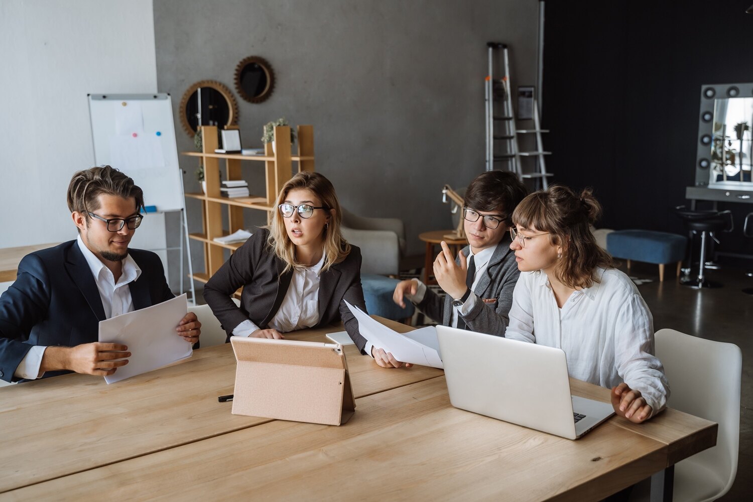 Pros & Cons of Accommodating Conflict Management